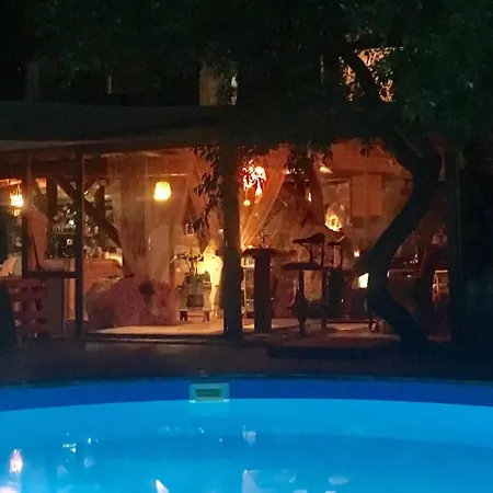 Kır Evi Oread Garden *